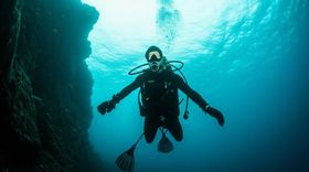 The Technology and Discoveries of Modern Deep-Sea Exploration